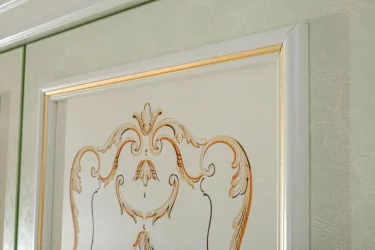 Шкаф трехстворчатый с зеркалом Луиза ЛД 665.074.000 Алебастр