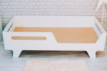 Кроватка для новорожденных Бэби Белый