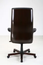 Кресло руководителя EChair-405 235109 Черное
