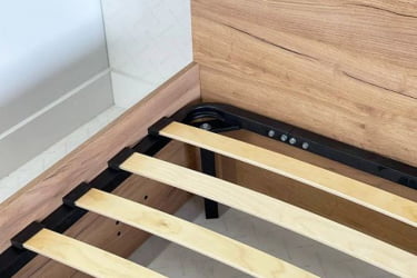 Кровать с основанием Юниор ZO.SMU-02 белое дерево