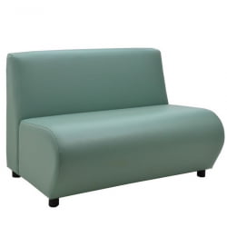 Диван с пластиковыми ножками Клауд V-600/5