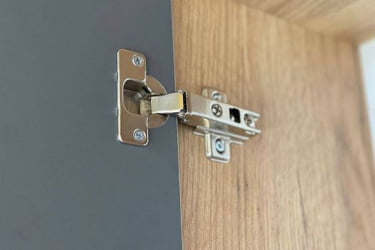 Шкаф однодверный Бери MPR-023 Дуб крафт золотой/графит