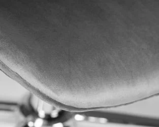 Кресло офисное DOBRIN DORA Серый велюр 1922-19