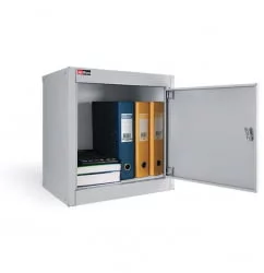 Металлический шкаф КД-111 разб. (без полки)