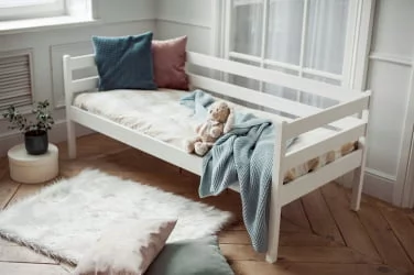 Детская кровать для девочки RooRoom VK-11 Белая