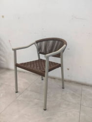 Стул Syna коричневый бежевые ножки