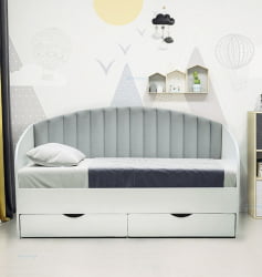 Кровать с продольной мягкой спинкой Софа №12 (800х1600) Белая Велюр 338