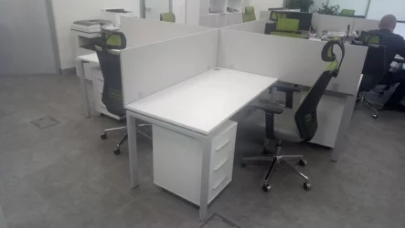 Экран (ЛДСП) Deka 8.12.14 Белый (без крепления)