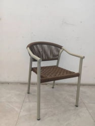 Стул Syna коричневый бежевые ножки