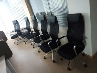 Кресло руководителя Бюрократ KB-9N/BLACK Черное TW-01 TW-11