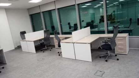 Экран (ЛДСП) Deka 8.12.16 Белый (без крепления)