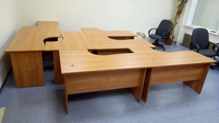 Стол эргономичный (правый) Альфа 61.61