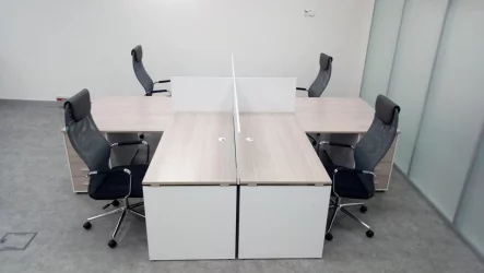 Экран (ЛДСП) Deka 8.12.07 Белый (без крепления)