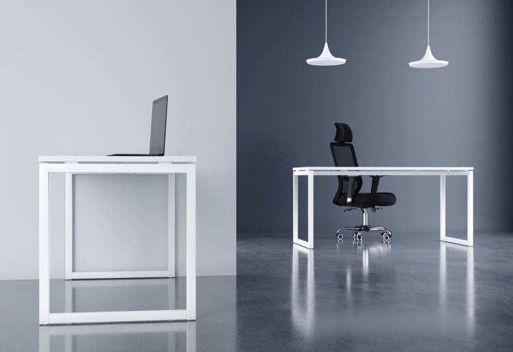 Стол руководителя XTEN-Q XQET 169 Белый Антрацит_1