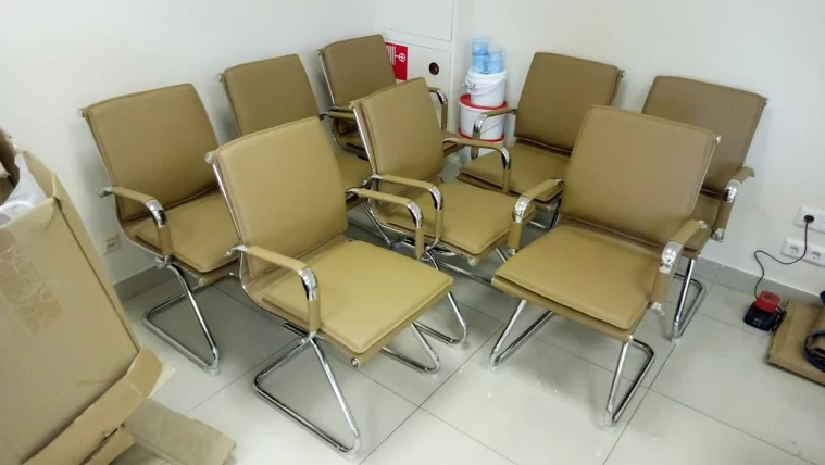 Конференц-кресло Riva 6003-3 Кэмел_5