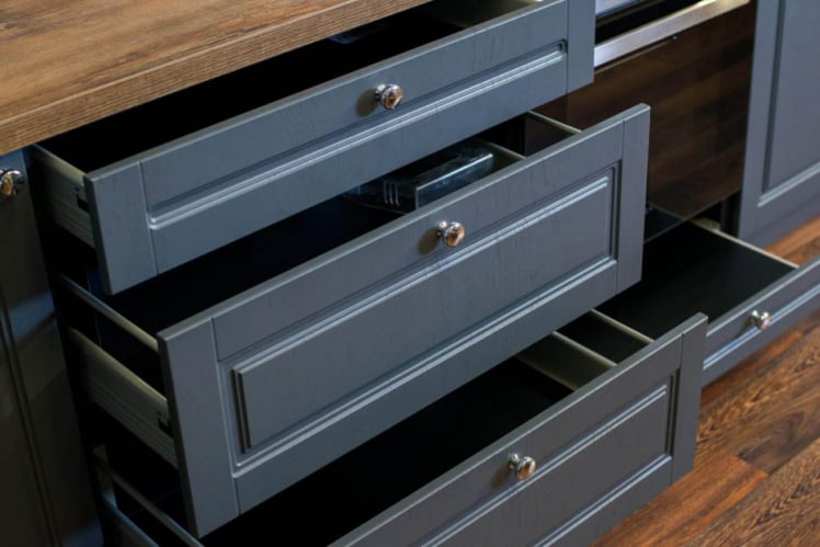 Тумба кухонная 800 с 3 ящиками ЛЮКС (5) Мокка ЛД 274.200.000.138 Черная Дуб фактурный антрацит_1