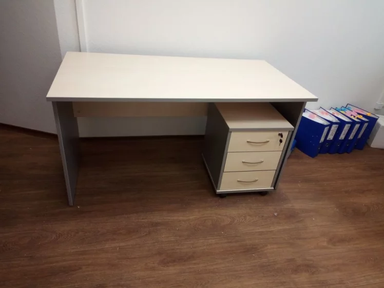 Стол письменный СП-3 Клен/металлик_8