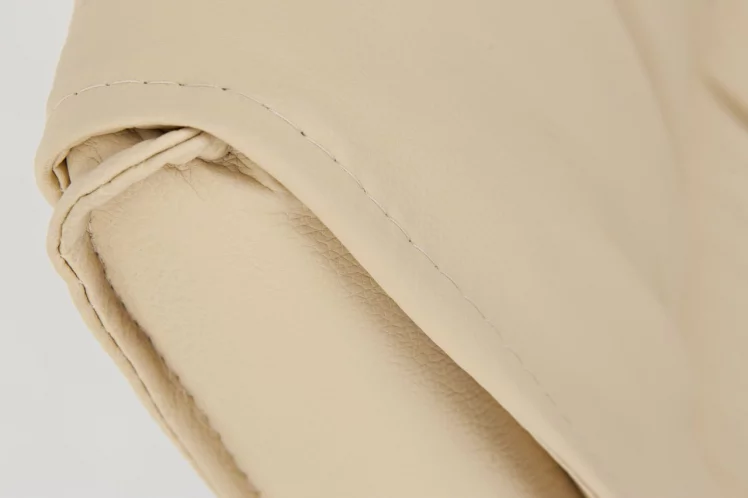 Кресло руководителя Maxima хром (бежевый 36-34)_2