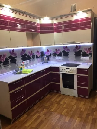 Глянцевый фартук (КОМПОЗИТ) KM 69_1