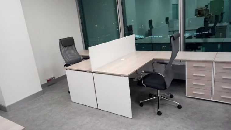 Кресло руководителя Бюрократ KB-9N/DG/TW-12 Серый TW-01 TW-11_13