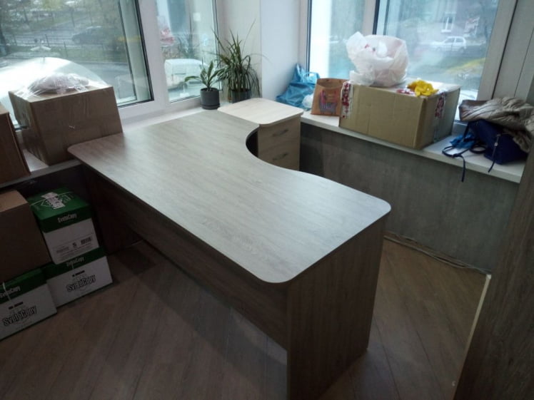 Стол угловой Glassy 1.14.16Л Дуб Верцаска_2