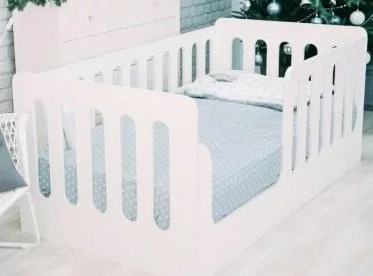 Кроватка-манеж Вертикали_0