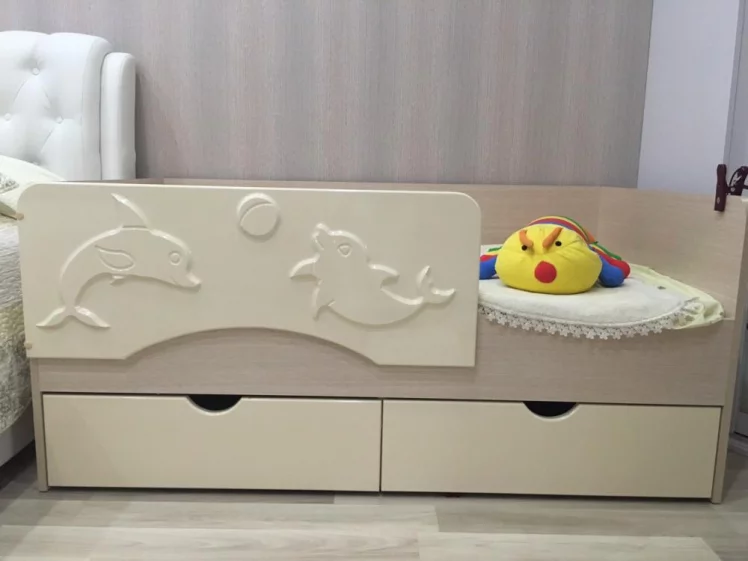 Детская кровать Алиса КР 813 Ваниль глянец-Дуб Белфорд_1