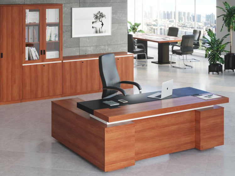 Кабинет руководителя Liverpool №2 Орех_0