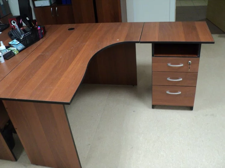 Тумба приставная с замком 41.58_3