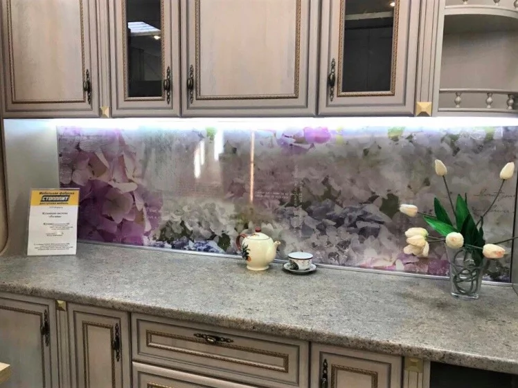 Глянцевый фартук (КОМПОЗИТ) KM 233_1